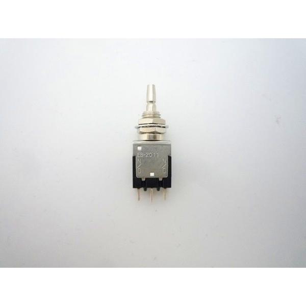 形名　EB-2011カテゴリ　押ボタンシリーズ　Eサブカテゴリ　非照光式　スイッチ接点仕様　銀詳細表示用電流容量1　3A 125V AC使用温度範囲（℃）　-10/+70極数　単極機能1　ON-(ON)機能2　モーメンタリ操作部形状　別売：...