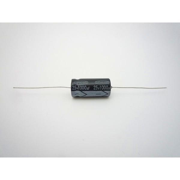 横型電解コンデンサ小型アルミニウム電解コンデンササイズ　Φ12.5mm x 26mm使用温度範囲　-25 〜 +105℃定格電圧　25V静電容量　1000μF静電容量許容差　±20％（20℃，120Hz)特長 FEATURE・民生機器用標準...