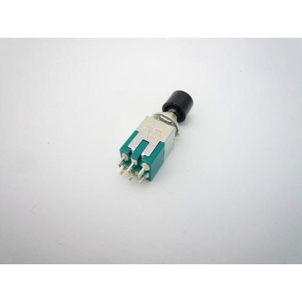 品番：MS-300-K種類：押釦スイッチ回路：DPDT（6P）機能：ON-(ON)定格：3A.125V.AC端子：はんだ端子絶縁抵抗：DC.500V 100MΩ or more耐電圧：AC.1000V/min接触抵抗：20mΩ or less