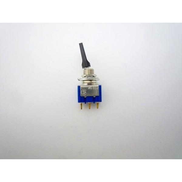 品番：MS332A回路：SPDT（3P）スイッチ特性：ON-ON電流容量：6A.125V.AC絶縁抵抗：DC.500V 100MΩ以上(MIN)絶縁耐圧：AC.1000V 1分間(Minute)接触抵抗：20mΩ以下(MAX)