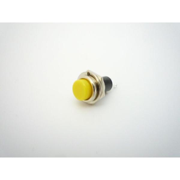 型番：MS350-6操作部カラー：黄色定格：AC125V 0.5A回路：SPST（2P） 単極単投スイッチ特性：OFF-(ON) モーメンタリー絶縁抵抗：DC500V 100MΩ以上(MIN)耐電圧：AC1000V 1分間(Minute)接...