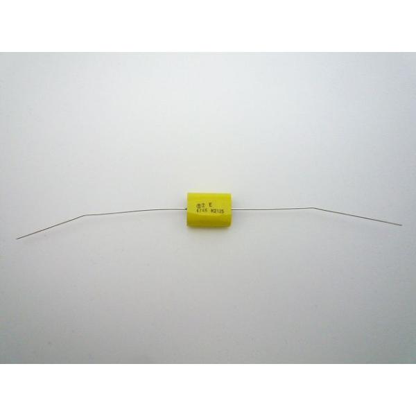 Type TME・アキシャルリード形のため低背で装着に最適・自己回復性を備え高信頼性を確保・無誘導構造定格電圧：250VDC静電容量：0.47μF(474)容量許容差（Cap. Tolerance）：±10％（K）使用温度範囲（Temper...