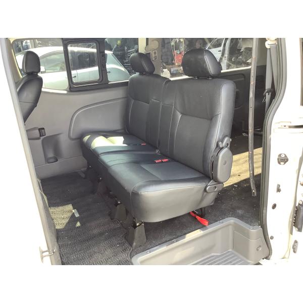 NV350キャラバン　2列目シート tsujiisyotencoltd2_sg02183515