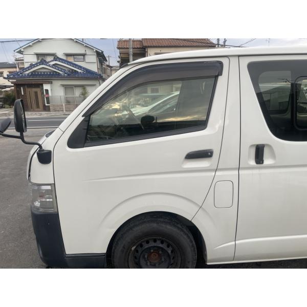 セカンドハウス　中古　ワイドヒンジ左 ハイエース200系 ポン付可※ H26年 200系ハイエース DX 左フロントドア ヒンジ付 PW