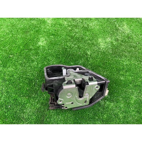 H21年 ABA-VR20 E91 320i 3シリーズ ツーリング BMW 右フロントドアロックアクチュエーター 中古品 即決 371043 240223 M