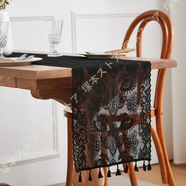 [Release date: December 18, 2024]★インテリア：テーブルランナーは上品な柄がシックで華やかな雰囲気を作り、シンプルなのに高級感をプラスできるアイテムです。部屋のインテリアに見事に調和できます。★素晴らしいデザ...