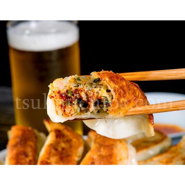 餃子 ぎょうざ 来々軒特製 生餃子 1パック15個(約600g x 3) ラー油付き 冷凍 ギョーザ 送料無料