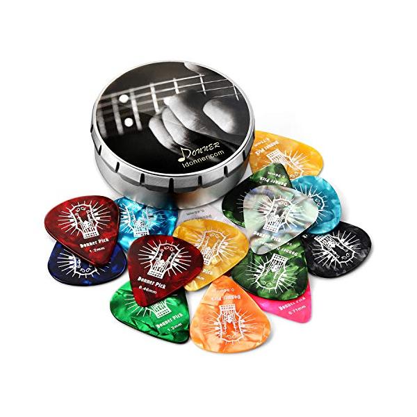 ★併売のため、在庫切れの際はご了承ください。発送委託により倉庫業者がお届けする場合がございます★ユニークなパターンで、古典的な形状16種の品質セルロイドピック--- 8つ以上の美しいカラーデザイン。4つの異なる厚さ --- Thin (0....