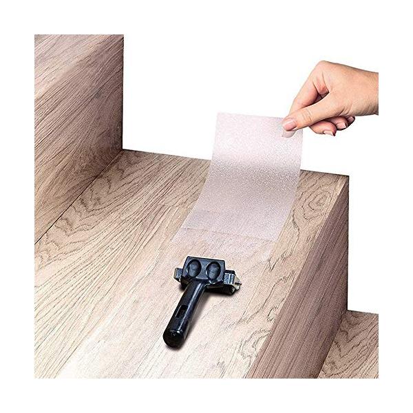 ★併売のため、在庫切れの際はご了承ください。発送委託により倉庫業者がお届けする場合がございます★貼り付けることで階段や通路の滑り止め効果を高め、滑りによる高齢者や子供への怪我を防ぐことができます。素足に優しいPEVA素材使用しており、耐水、...