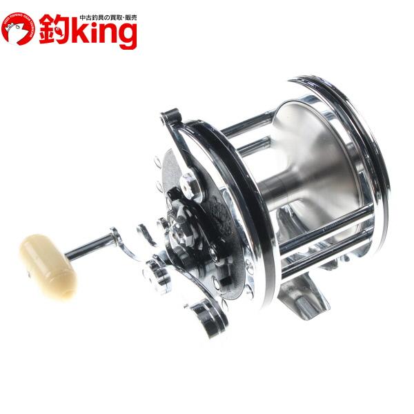 PENN セネター 1／0/Y123M 美品 石鯛 イシダイ 口白 クエ アラ