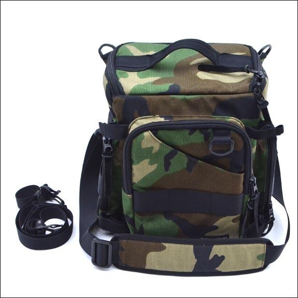 極上品 フルクリップ サベージ フィッシング ショルダーバッグ  