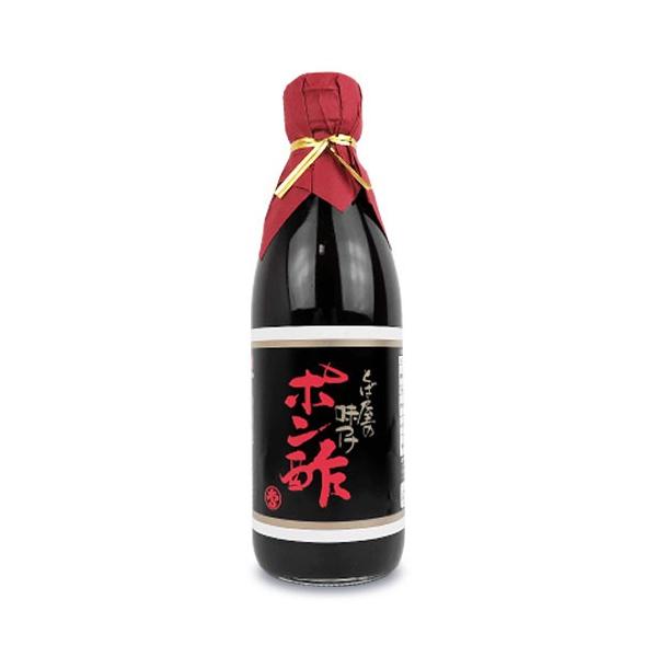 天然果汁にこだわったポン酢美味しいのに無加糖！ゆずとすだちの天然果汁をたっぷりと使用しているので香りが食欲をそそり、さらにとば屋の米酢の隠し味でスッキリとした酸味が効いています。