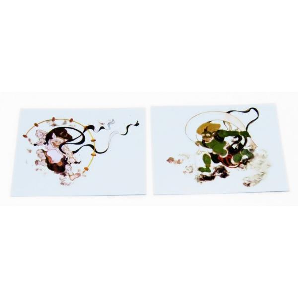 風神　雷神　セット　簡易防水　サイズ　約６ｃｍ×約５ｃｍ　背景　銀色　四角いシールです！