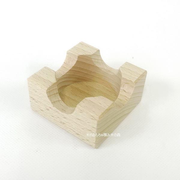 藤井聡太棋士が小さい頃に遊んだおもちゃとして人気に火がついた　CUBORO（キュボロ）。そのCUBOROが、2021年3月、新しくなりました。新しいCUBOROは、基本セット３種と、追加セット１０種。基本セットにはCUBOROの代表的なパー...