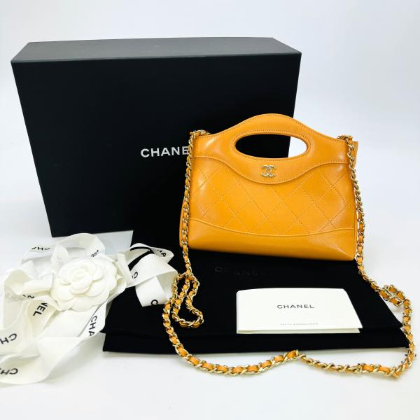 CHANEL シャネル シャネル31 ミニ ランダム番 カーフスキン オレンジ