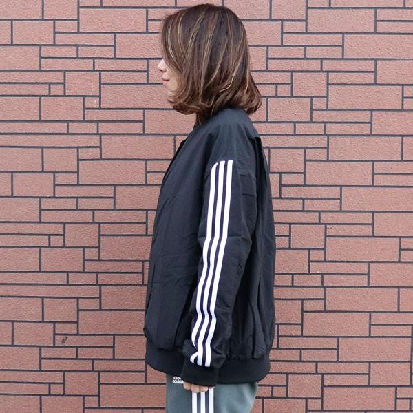 Ma 1 レディース ブルゾン アディダス ボンバージャケット 3本ライン 黒 無地 スタジャン ブラック Adidas ナイロンジャケット スポーツコーデ Ftk Buyee Buyee Japanese Proxy Service Buy From Japan Bot Online
