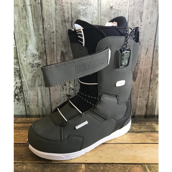 DEELUXEサーモインナーブーツ！！”サーモインナーライト”搭載モデル！TEAM IDはベストセラーモデルのIDをベースにアンクル部分だけを締め分けできるC3システムを搭載した大人気モデル！！ソフトフレックスなフリースタイル最高峰モデル！...