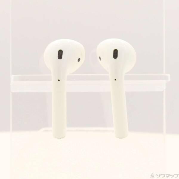 〔中古〕Apple(アップル) AirPods 第2世代 with Wireless Charging Case MRXJ2J／A〔352-ud〕