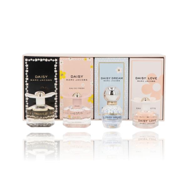 【新品】マーク・ジェイコブス 香水セット 4本 新品】マーク・ジェイコブス 香水セット 4本 MARC JACOBS マーク