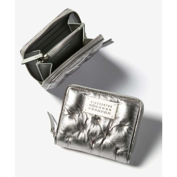 箱付未使用 メゾンマルジェラ Maison Margiela 2024AW SA1UI0032 グラムスラム エンブロイダリー ウォレット スモール グレー 定価124300円 楽天市場】【ｸｰﾎﾟﾝ5%OFF】メゾンマルジェラ／MAISON MARGIELA
