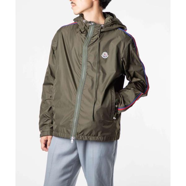 u-stream_mnc0006000032-2