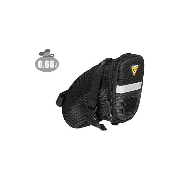 荷物が脱落しにくい縦開き型サドルバッグ。ストラップ マウント仕様。