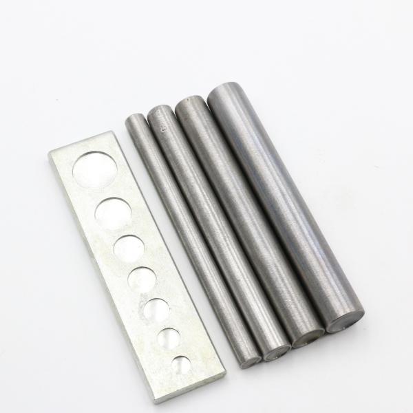 両面カシメ、片面カシメ用の打ち棒4本と打ち台のセットです。打ち棒 6mm,8mm,10mm,12mmの4本打ち台 (6mm、7mm、8mm、9mm、10mm、12mm、15mm)[関連キーワード] ハンドメイド ハンドメイド用 手芸 ハンド...