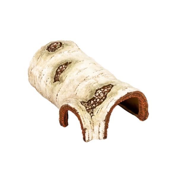 トカゲ類やリクガメをはじめとする爬虫類、そして両生類にとって、安心して身を隠せるシェルターは非常に重要です。このシェルターは、そんな彼らが落ち着ける隠れ家として最適な空間を提供します。ポプラの木をリアルにデザインした造形は、テラリウム内のレ...