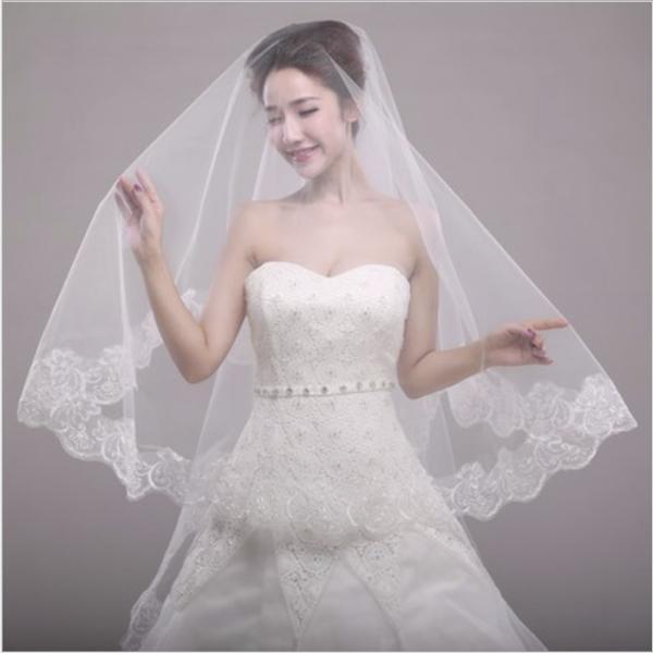 ◆素材：ミディアムハード糸◆サイズ：長さ約1.5m◆階層：一層◆使用シーン等:結婚式　パーティー　花嫁　二次会　披露宴　演奏会　発表会　ブライダル　ウェディ ング お呼ばれ　女子会　海外挙式　リゾート婚　旅行　撮影 お食事会　結婚パーティー...