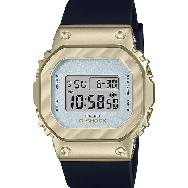 （89）【美品】G-SHOCK　GM-S5600　レディース　ホワイト　ゴールド G-SHOCK GM-S5600BC-1JF Gショック ジーショック カシオ CASIO メタル