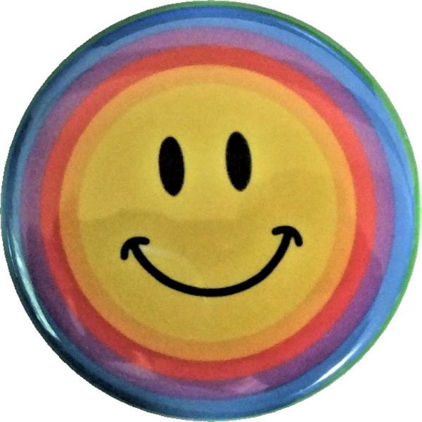 スマイル ニコちゃん レインボー柄 缶バッジ （安全ピンタイプ直径