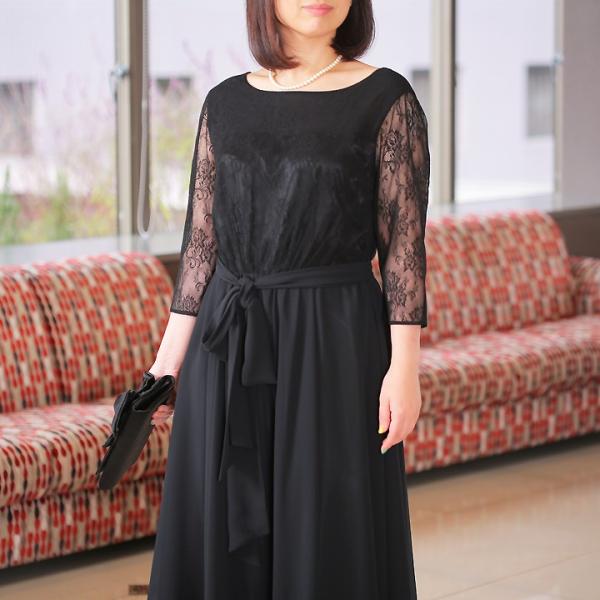 【品　番】 329【特　長】 光沢のあるサテン生地で上品さと高級感アップシフォン生地を使った柔らかく優しい印象のドレスです。美脚効果アップのミモレ丈に袖がレース素材で上品な一着です。【対象年齢】 40代〜【サイズ】 13号　B100cm/W...