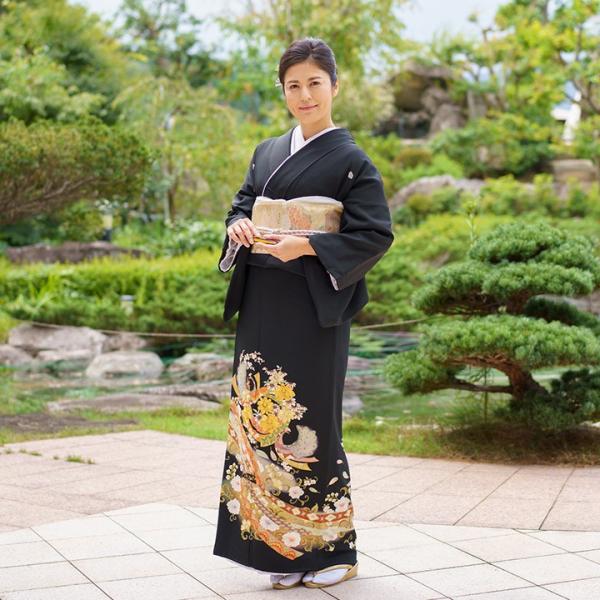 レンタル留袖 フルセット 高級正絹  留袖 レンタル 孔雀 金駒刺繍　TS-FU039　結婚式 母親 衣装 留袖 レンタル留袖 結婚式母親 親族 留袖 式典 叙勲