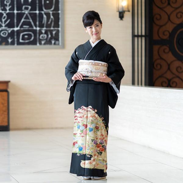 レンタル留袖 安い フルセット 高級正絹  留袖 レンタル お花畑　TS-MA462　結婚式 母親 衣装 留袖 レンタル留袖 結婚式母親 親族 留袖 式典 叙勲 留袖