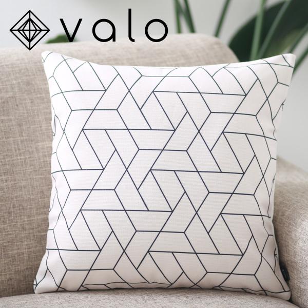 Valo Jubilee コラボクッションカバー Peili 北欧 幾何学デザイン 45 45cm リネン 天然の麻を含んだハンドメイド モノクロ シンプル モダン Valocushion002 クローゼスト 通販 Yahoo ショッピング