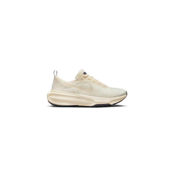 NIKE（ナイキ） スニーカー ランニング シューズ Invincible 3 