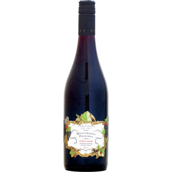 JS98ポイント獲得！2025年11月19日に発表された三大評価誌のひとつ「ジェームズ・サックリング」において、ニュージーランドワインTOP100で堂々第一位に輝きました！6つの異なる畑からでき、若いうちからしなやかさがあり飲めるピノ・ノワール。