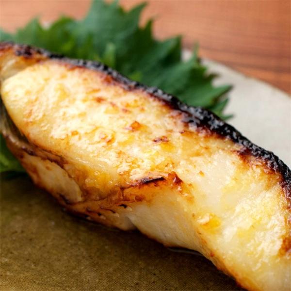銀だら 切身 半身 鮮度抜群 旨味がタップリの最高品質の銀ダラ 鱈鍋 塩焼き 煮付け ムニエル 北海道から発送 銀鱈 4切前後 Y2301 海夢 通販 Yahoo ショッピング