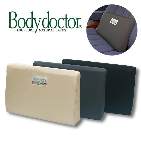 ＜商品説明＞●発泡ゴムの気泡が体圧を分散して身体をやさしく支えながら、振動や衝撃を吸収。（柔らかく硬い正反発）長時間、同じ姿勢の時のお尻や腰の負担を減らします。●車はもちろんのこと、デスクワークやネットサーフィン、飛行機や電車の座席などにも...