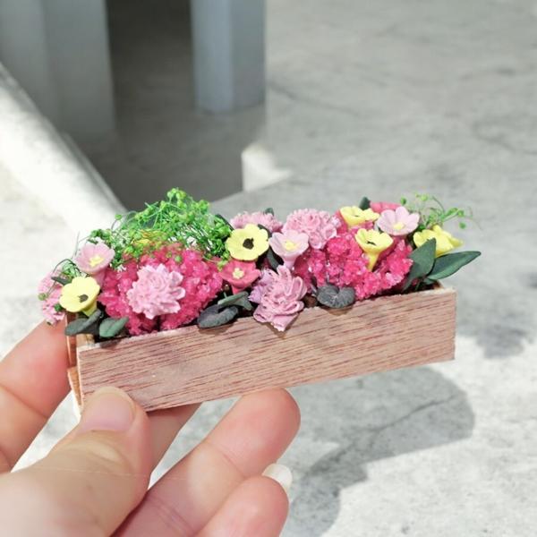 ミニチュア　花壇 une_90000282