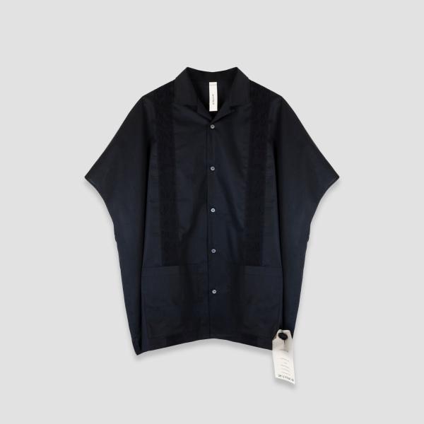 SHINYAKOZUKA | GIANT CUBA (COLOURLESS BLACK) 開襟シャツ