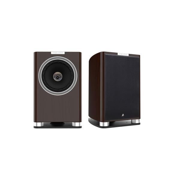 Fyne Audio F700 �s�A�m�O���X�E�E�H�[���i�b�g �X�s�[�J�[�V�X�e���@�y�A