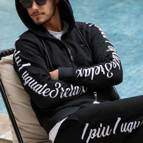 1PIU1UGUALE3 RELAX ウノピゥウノウグァーレトレ リラックス USK-24019