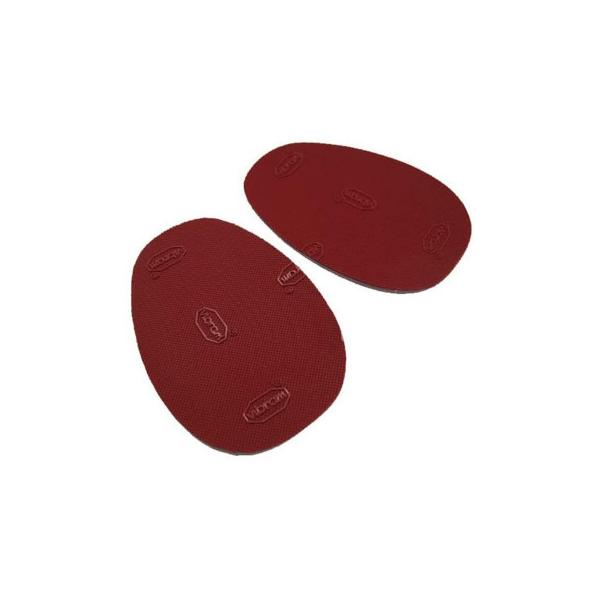 滑りやすい床に耐久性やグリップ力に定評のある、イタリア『Vibram(ビブラム)』社製の1mm厚オリジナルラバーを使用しています。本品を貼るだけで、底の薄いパンプスやブーティー革底の靴底を保護したり滑りを防止してくれます。厚さ1mmですので...