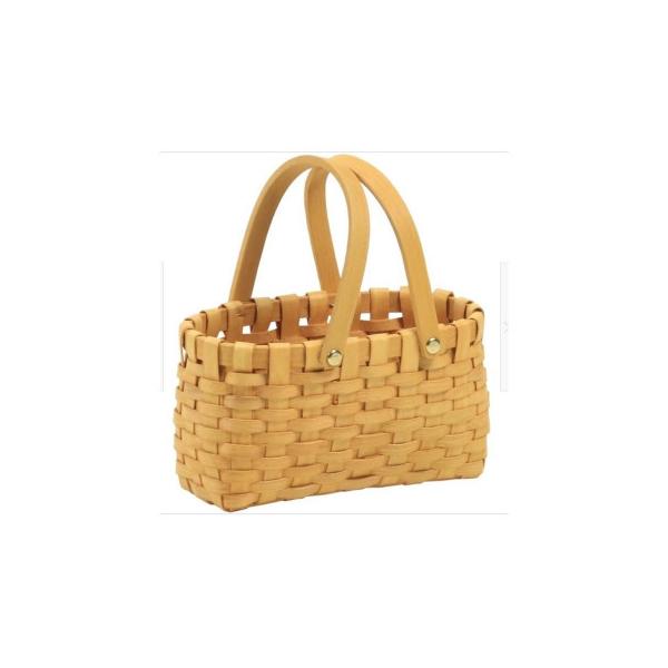 ハンドルは可動式です。環境に優しく、自然の温もりのあるバスケットです。