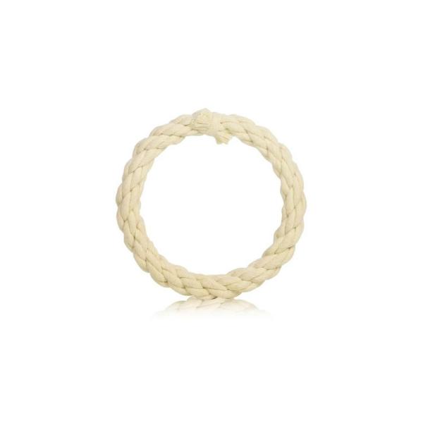 ふわふわが可愛いコットンリースです。リースの土台のバリエーションとしてコットンロープを使用するのも良いと思います。