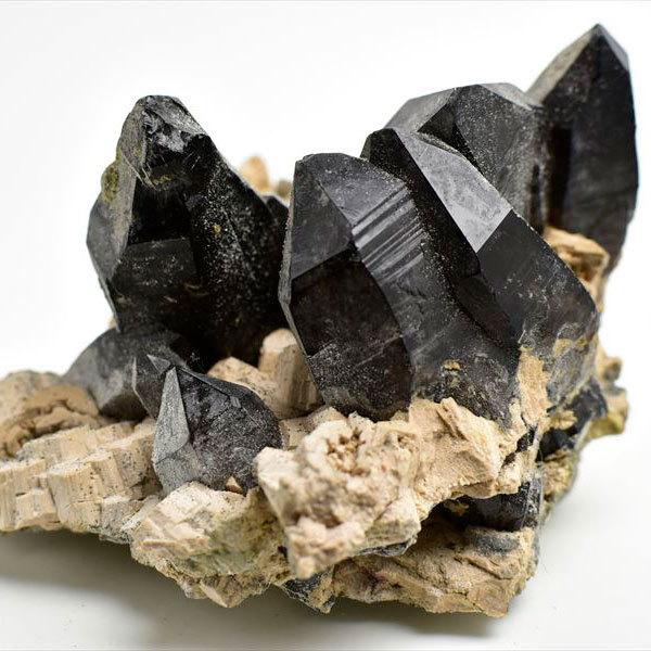 黒水晶 モリオン (約712.5g) クラスター 原石 中国 山東省産 単