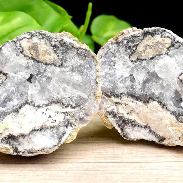 鉱石 ジオード　メキシコ産 蛍光ジオード トランカスジオード 晶洞 蛍光 現物画像 約742g メキシコ