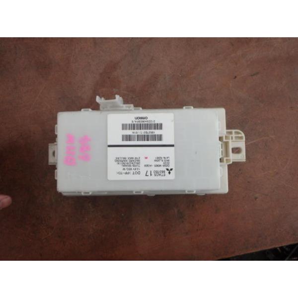 eKワゴン DBA-B11W ヒューズボックス E 3B20 P26 8637B3 室内 212227
