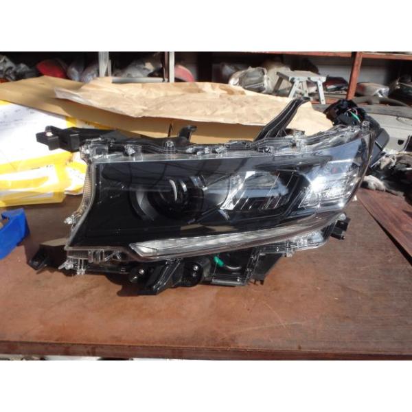 ランドクルーザープラド 3BA-TRJ150W ヘッドライト左 LH TX 4WD